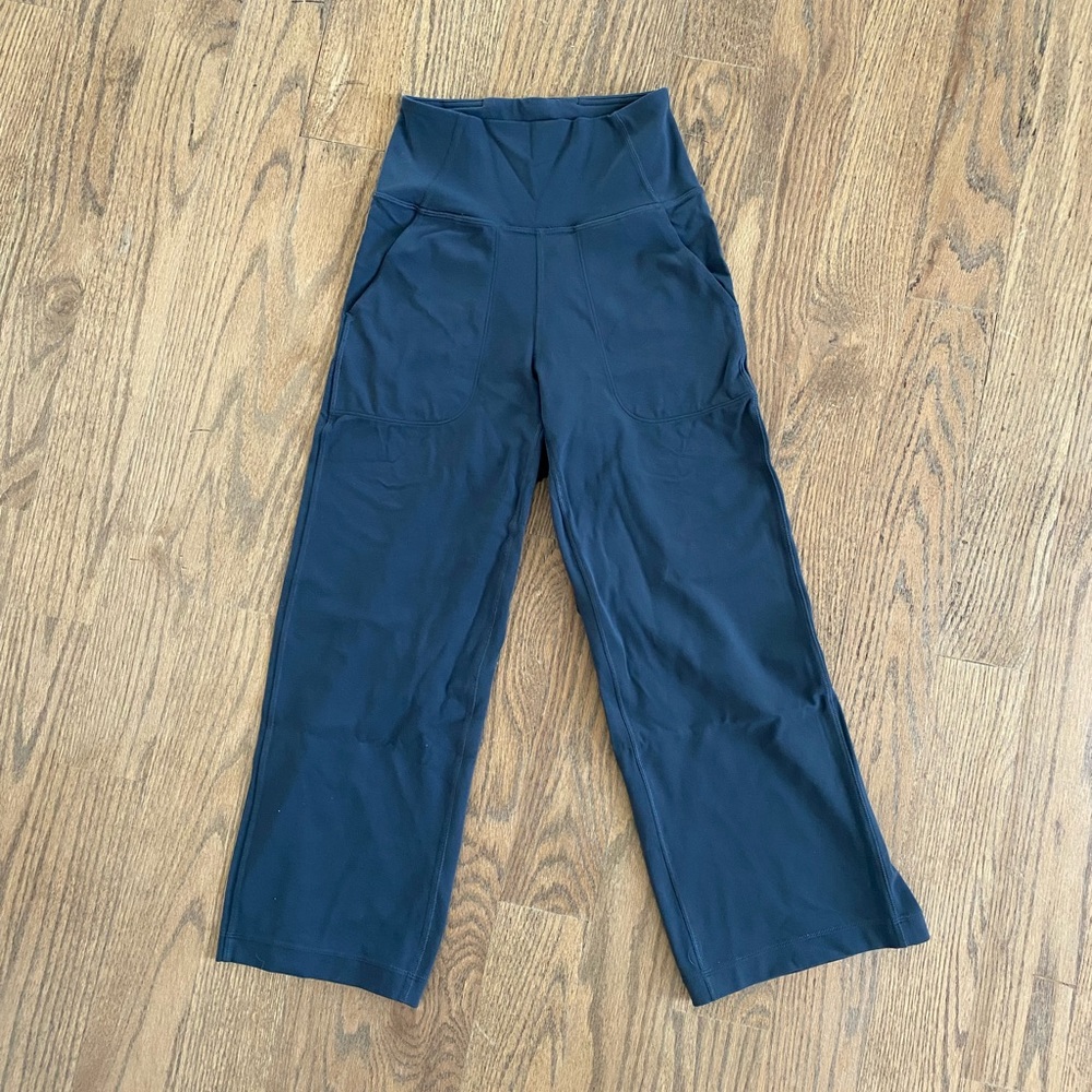 Lululemon Align Crop Flare Legginngs Wunder Under Yoga Pants
